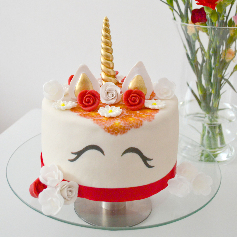 Gâteau Licorne Rouge