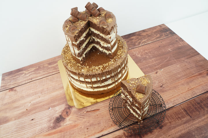 Gâteau avec barres Kinder Bueno® à 2 étages 