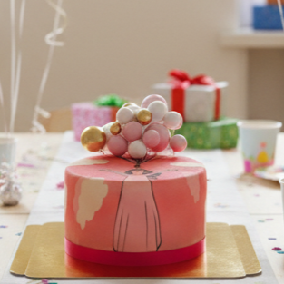 Gâteau avec topper ballons
