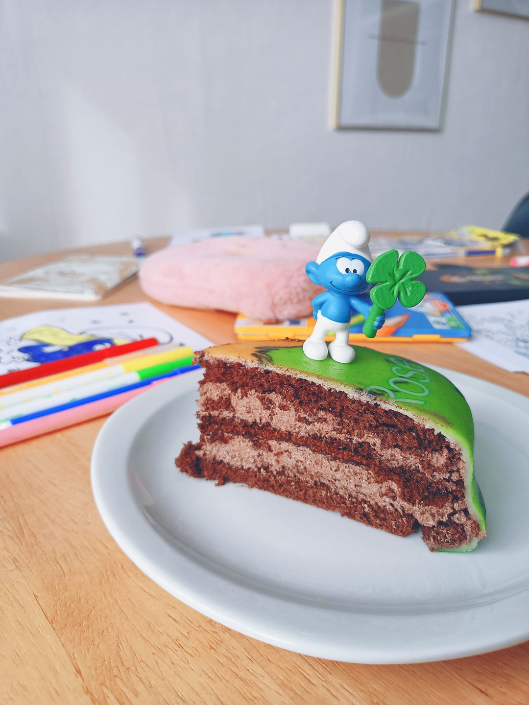 Gâteau avec Figurine Schtroumpfs®