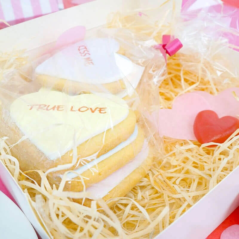 Biscuits coeurs à messages d'amour (12 pièces)