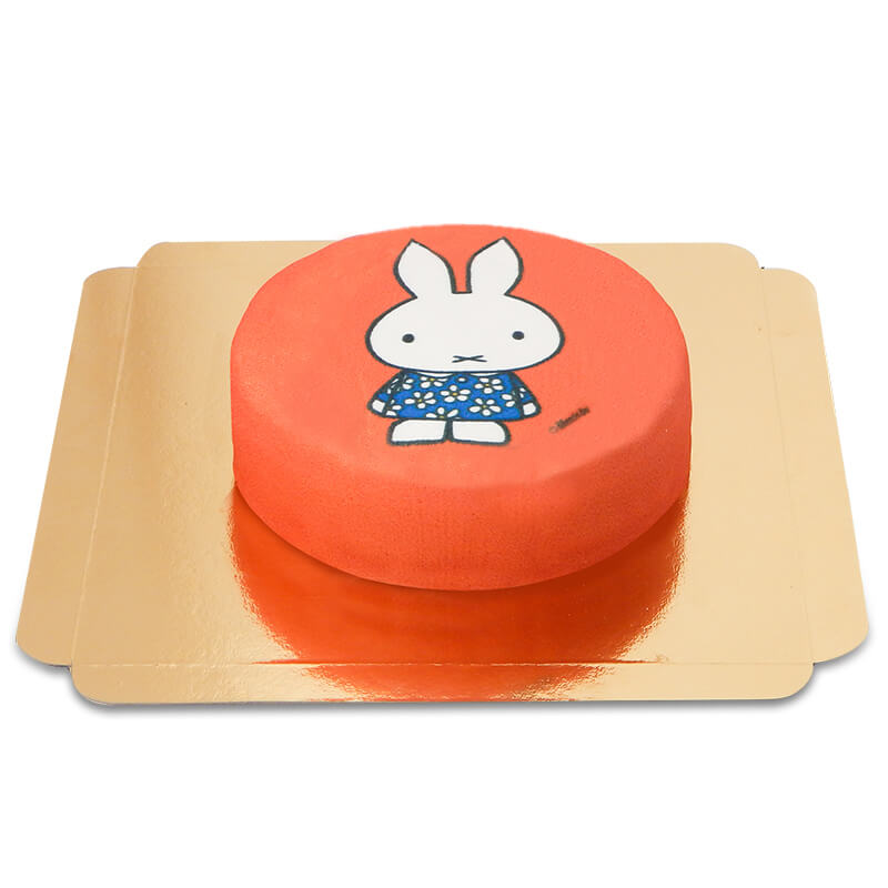 Gâteau Miffy le lapin sur fond rouge