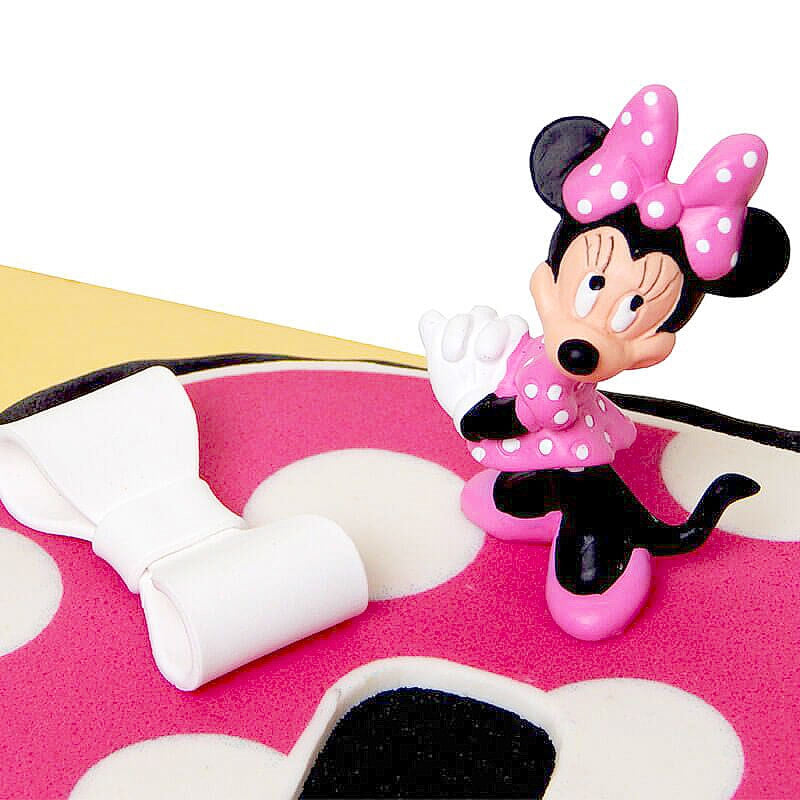 Gâteaux-chiffres avec figurine Minnie®