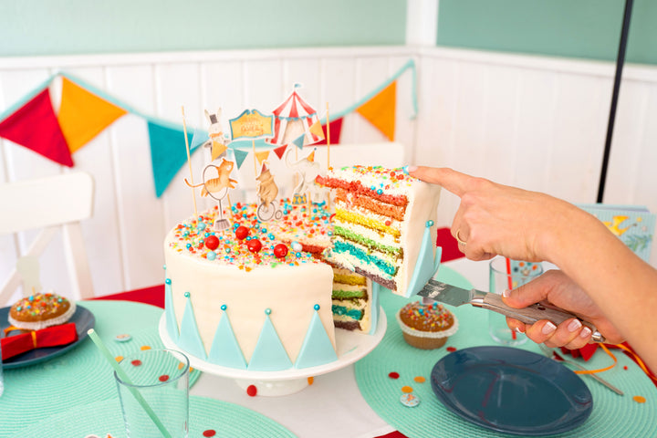 Gâteau Deluxe blanc avec ruban