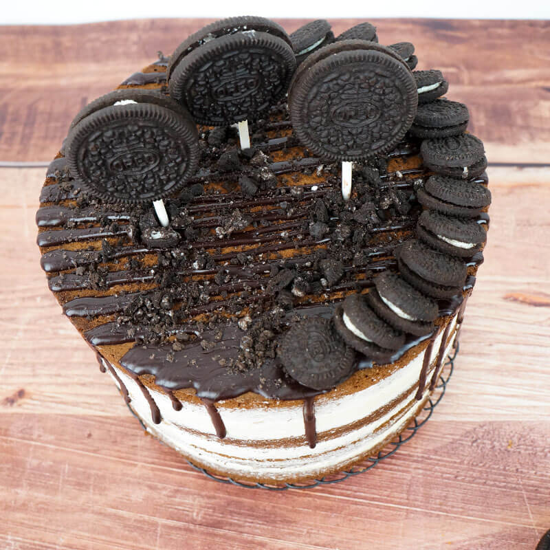 Gâteau avec mini-biscuits OREO®️